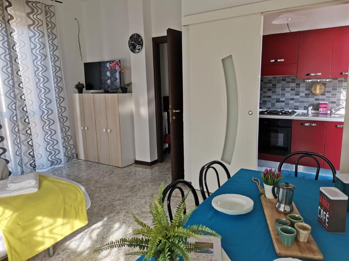 Bnbook-L'Appartamento Di Gio' Rho Exteriör bild